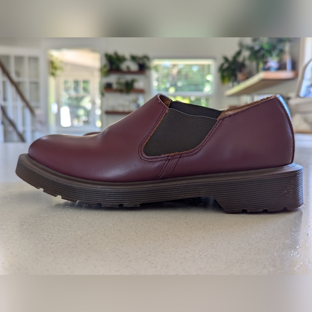 💥host pick💥 Dr. Martens Louis Slip-On shoes